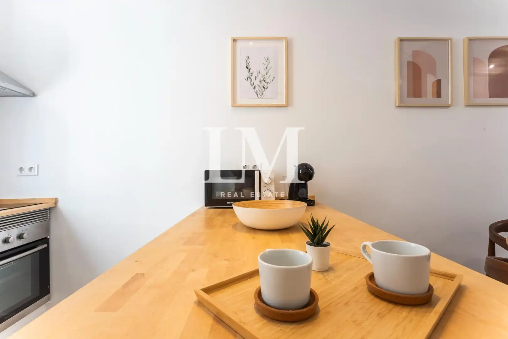 Dormitori de Apartament de lloguer en Barcelona amb Aire condicionat, Calefacció i Moblat