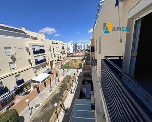 Exterior view of Flat for sale in El Puerto de Santa María  with Terrace, Swimming Pool and Community pool