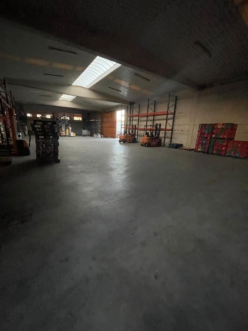 Nau industrial de lloguer en Albalate de Cinca amb Calefacció i Alarma