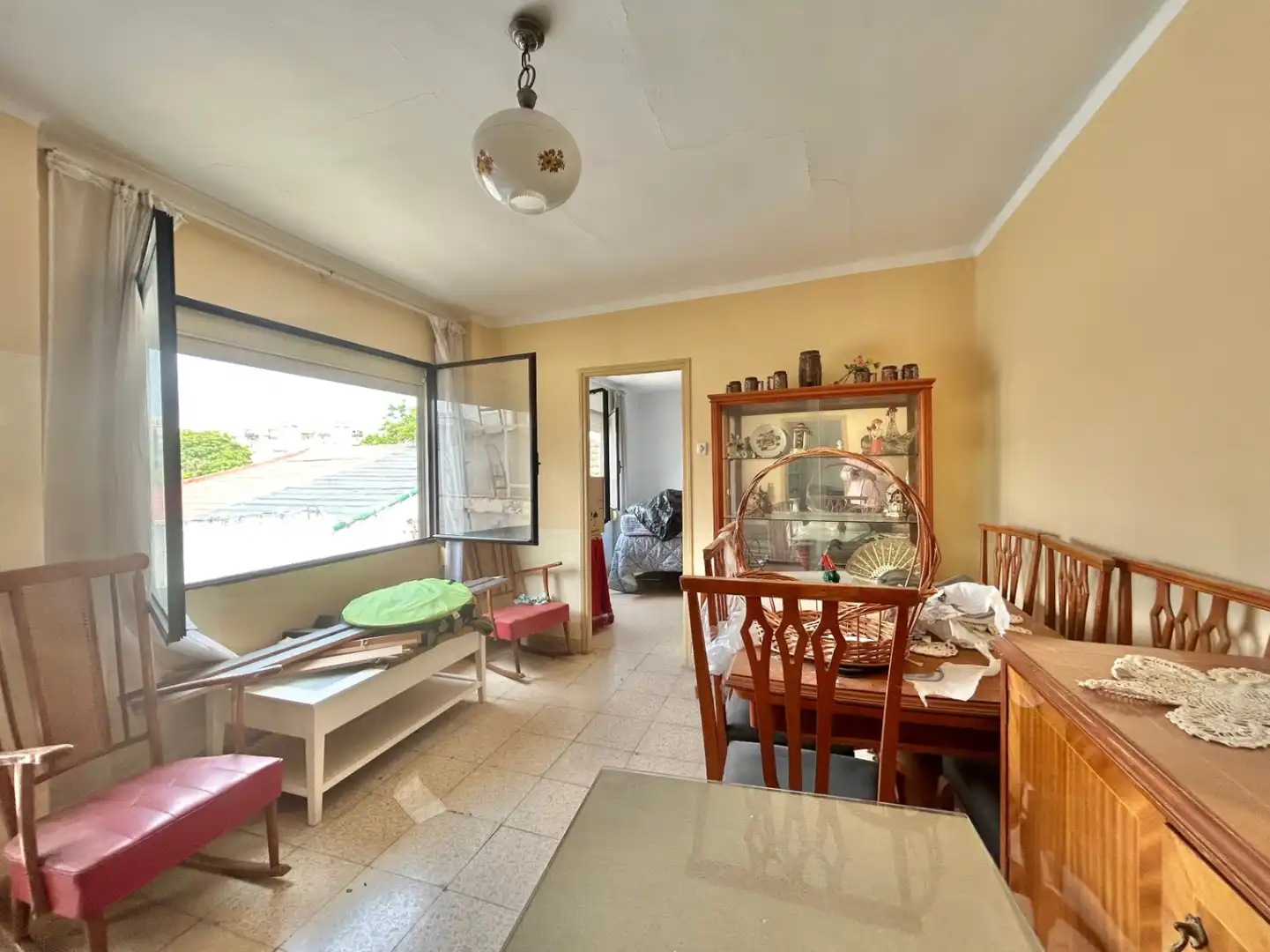 Sala d'estar de Casa adosada en venda en Málaga amb Aire condicionat, Terrassa i Traster
