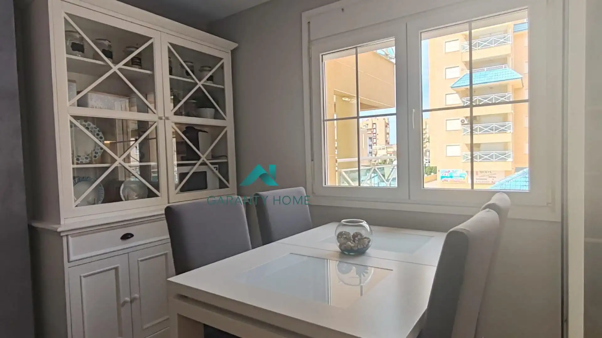 Comedor de Apartamento en venta en La Manga del Mar Menor con Aire acondicionado, Jardín privado y Terraza