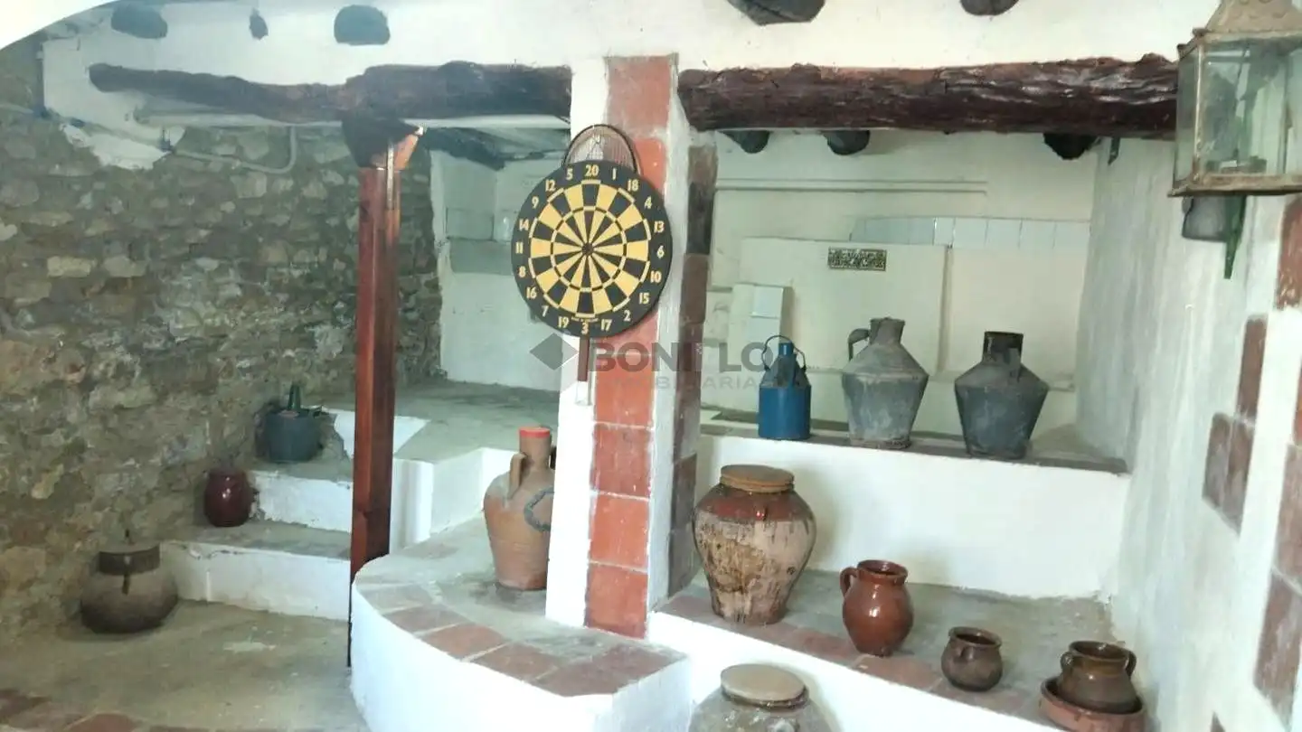 Casa o chalet en venta en Utrillas con Terraza, Amueblado y Balcón