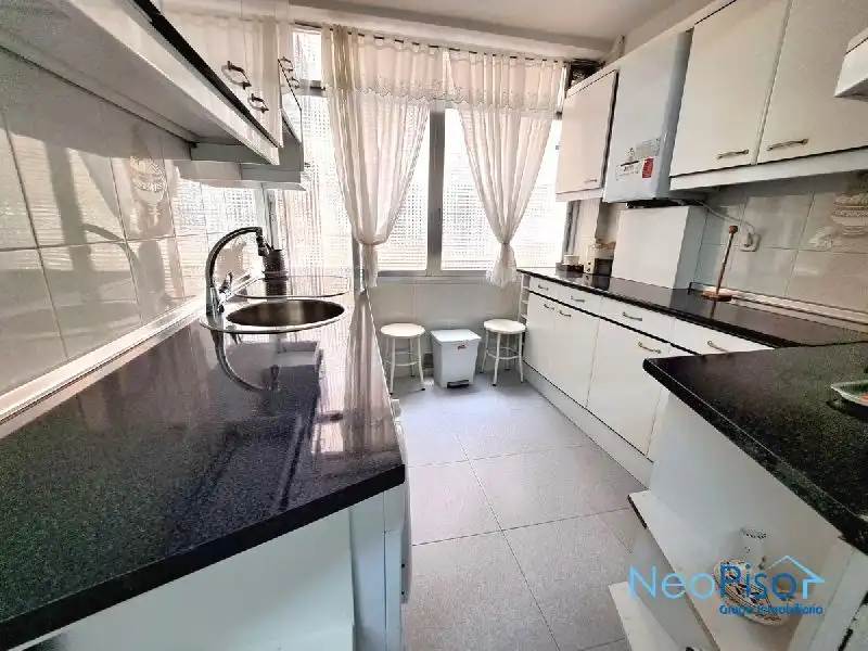 Cocina de Piso en venta en Alcorcón con Terraza