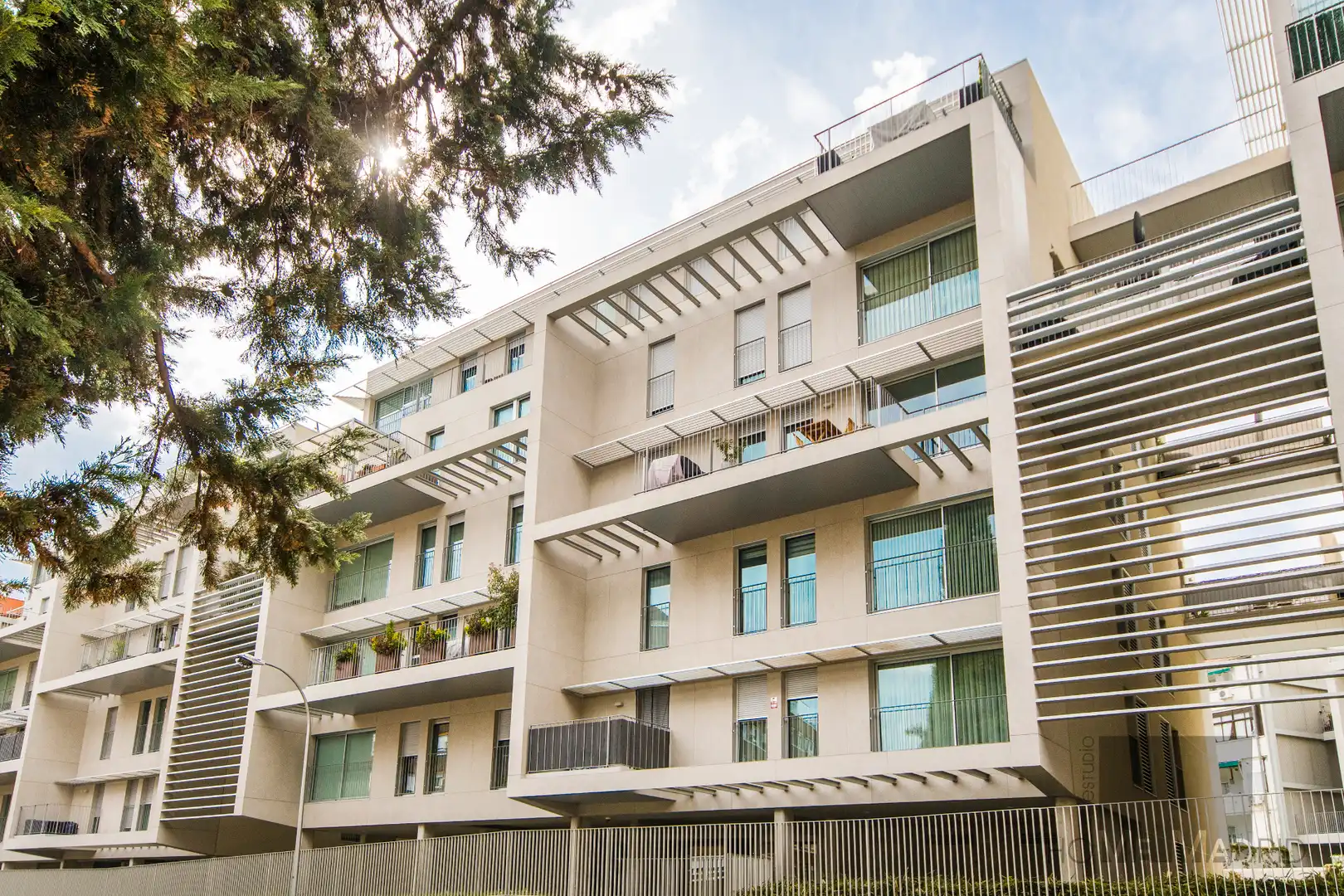 Exterior view of Flat for sale in Madrid  with Air Conditioner, Heating and Parquet flooring