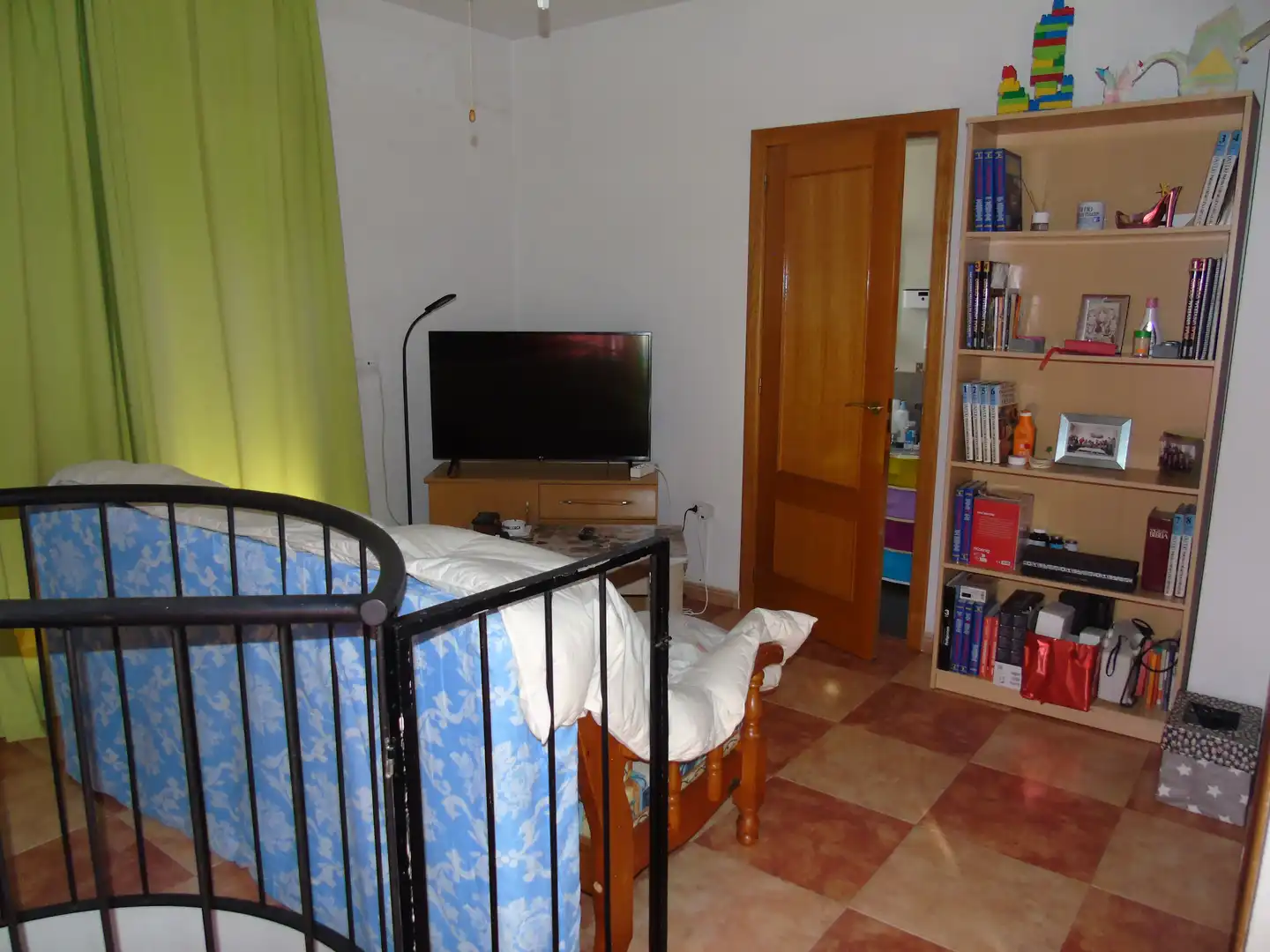 Schlafzimmer von Dachboden zum Verkauf in Lorquí mit Klimaanlage, Terrasse und Ofen