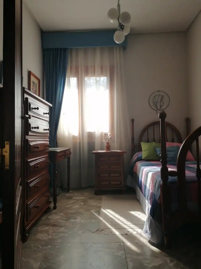 Dormitori de Casa o xalet en venda en Ocaña amb Calefacció, Jardí privat i Terrassa