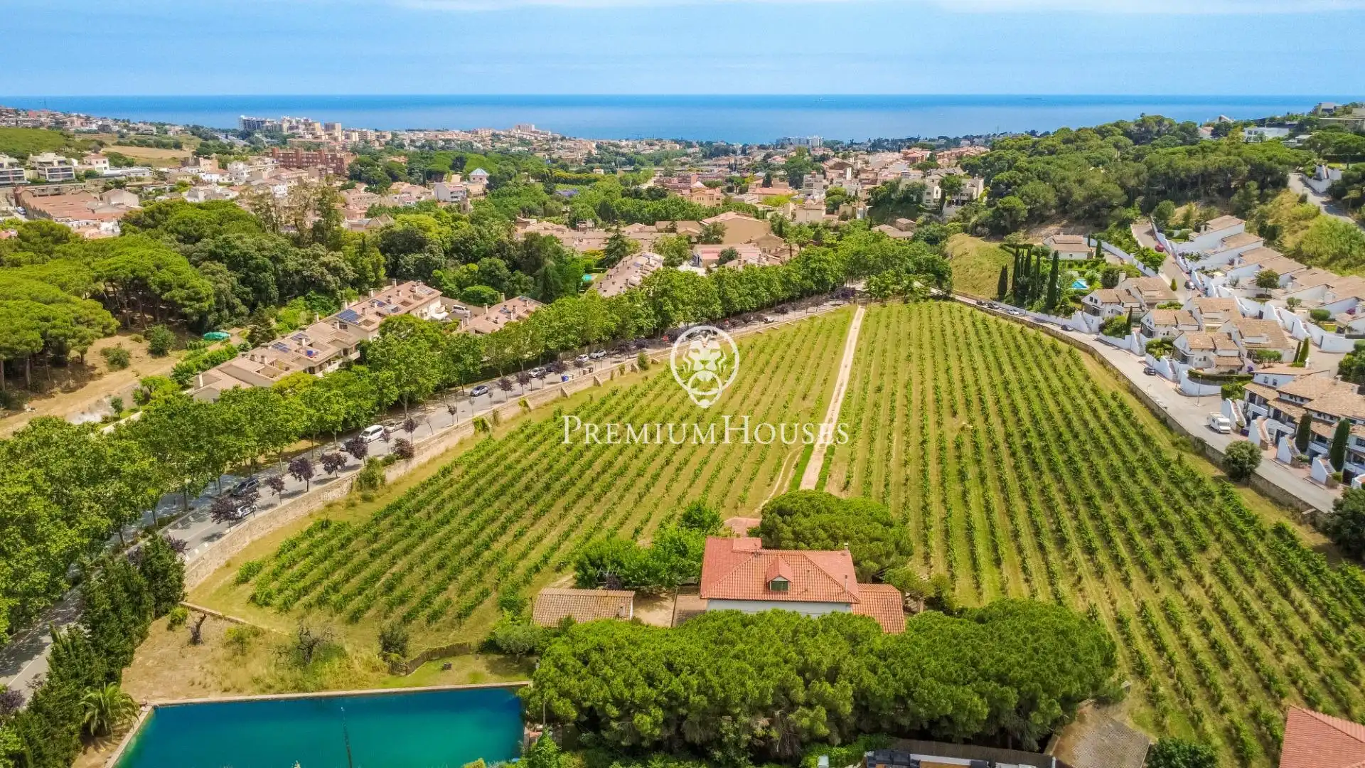 Finca rústica en venda en Alella amb Calefacció, Jardí privat i Terrassa