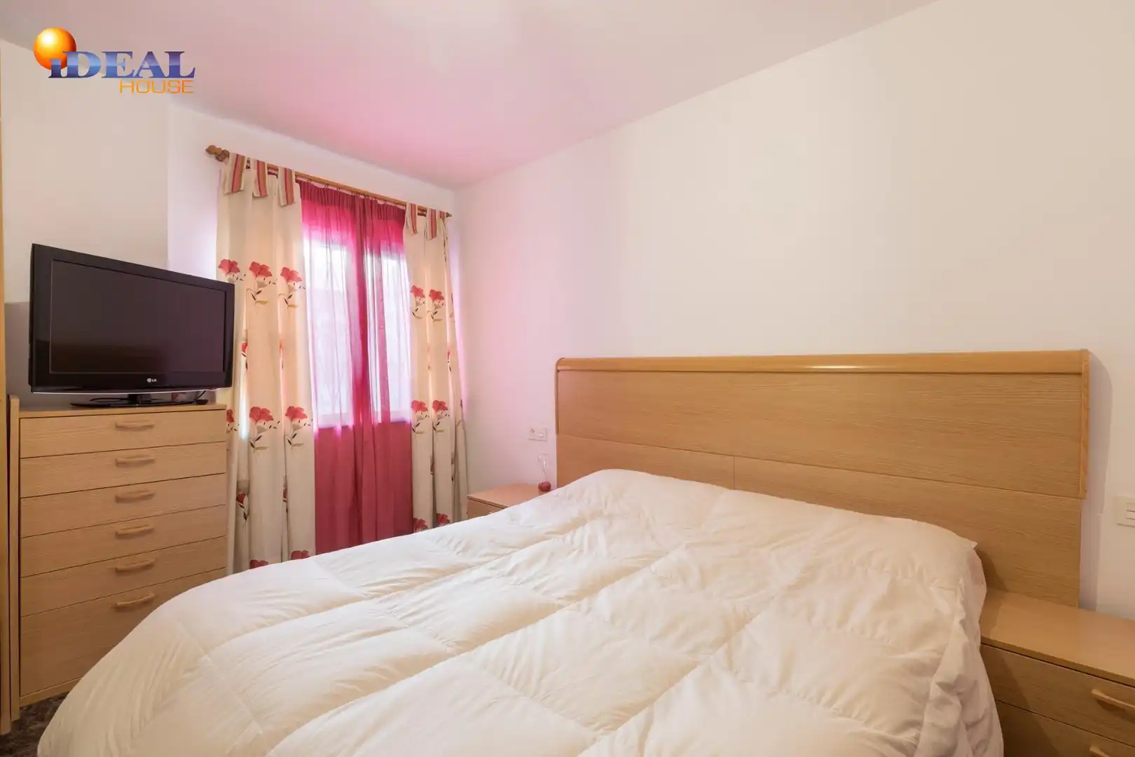 Flat with terrace for sale in Calle de Laureado López Muñoz 19, imagen 14