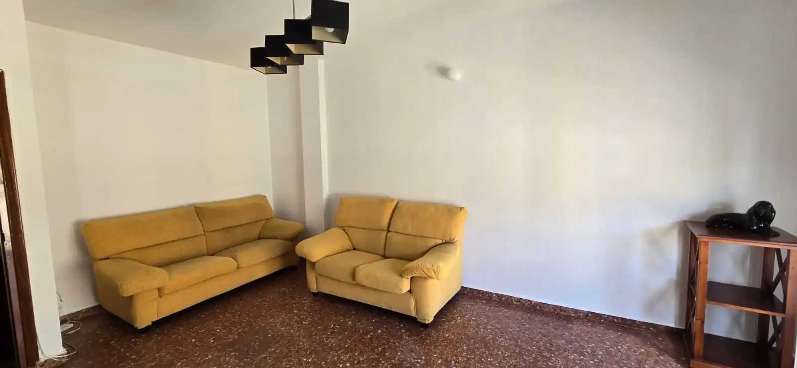 Sala d'estar de Pis en venda en Úbeda amb Aire condicionat, Moblat i Balcó
