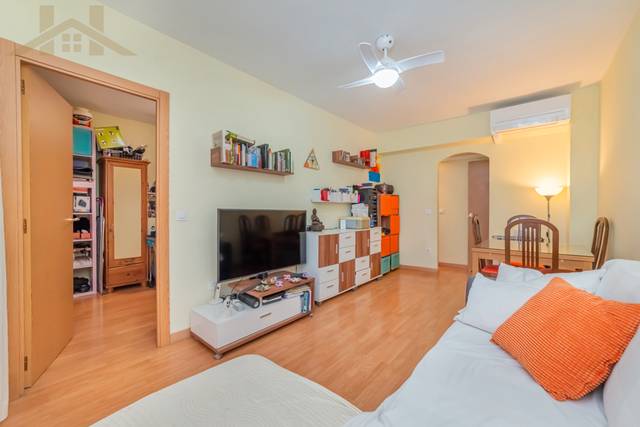 Piso en Venta en Calle de Covadonga en Vírgenes