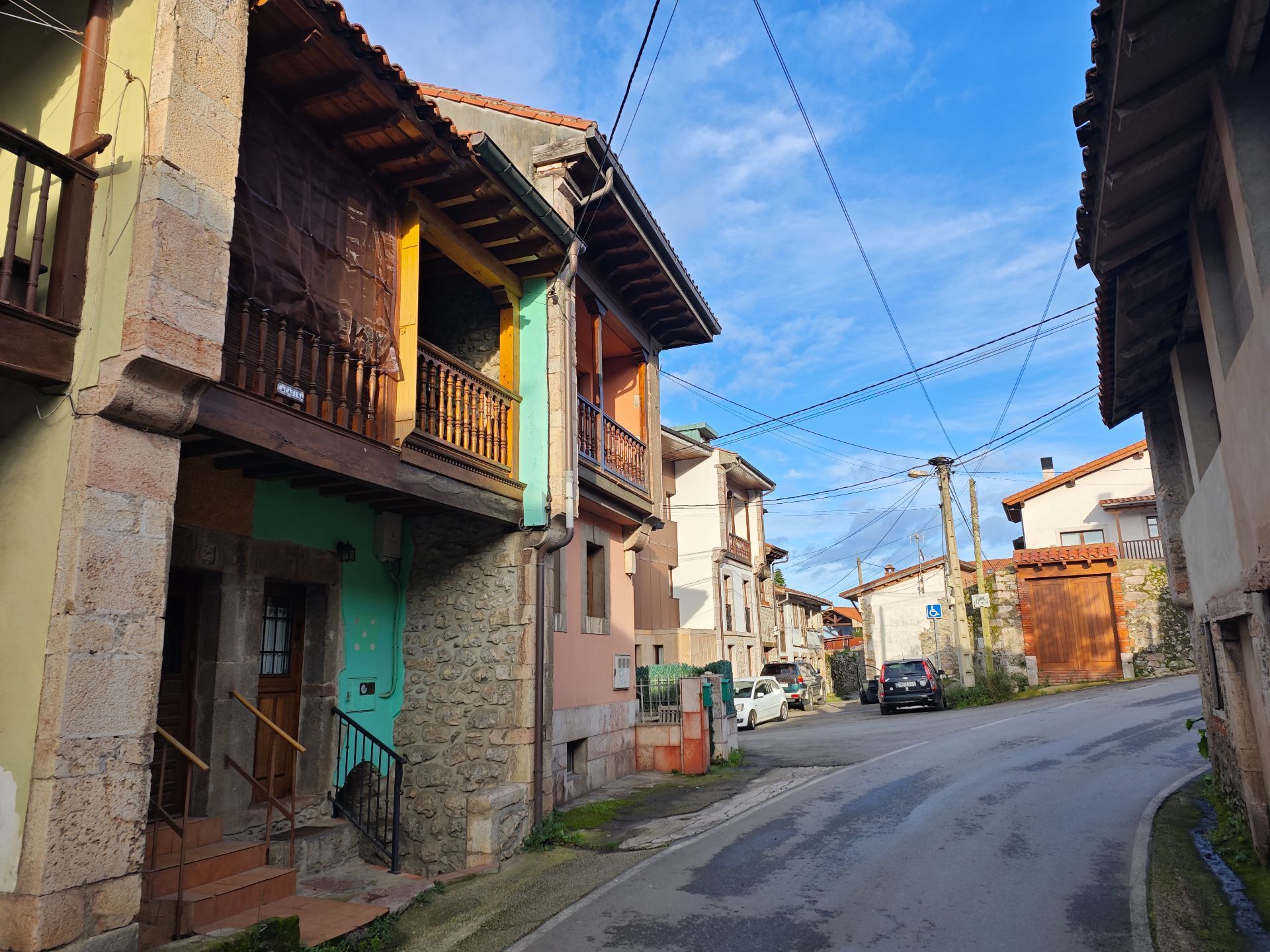 Vista exterior de Casa o xalet en venda en Llanes amb Calefacció i Moblat