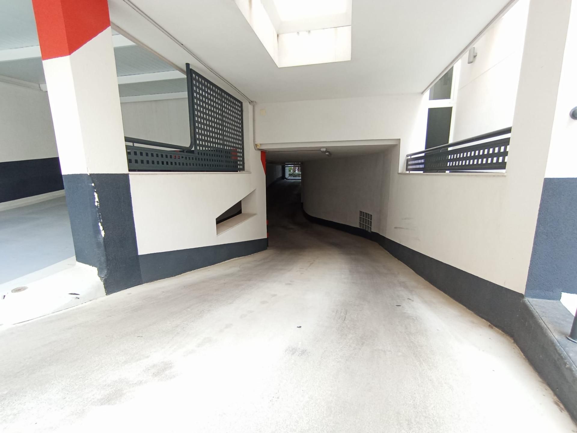 Garage to rent in Alicante / Alacant