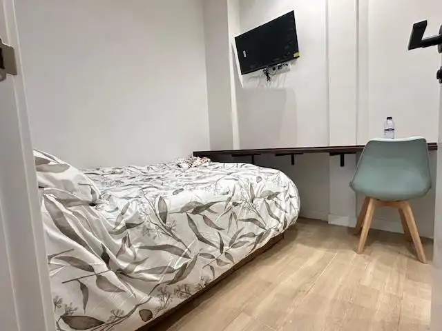 Habitación de Piso de alquiler en Madrid con Aire acondicionado, Amueblado y Balcón