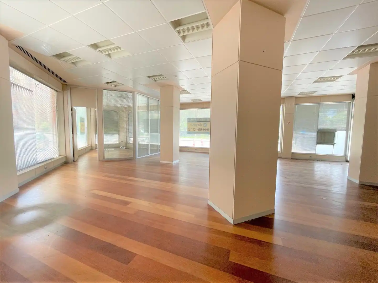 Local comercial en venda a Las Arenas, imagen 4