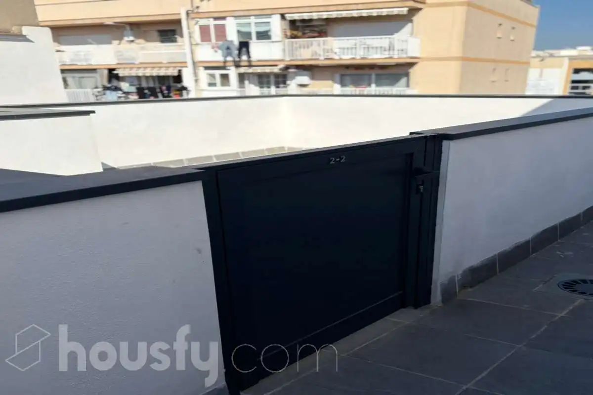 Terraza de Piso en venta en Vilanova i la Geltrú con Aire acondicionado, Calefacción y Parquet