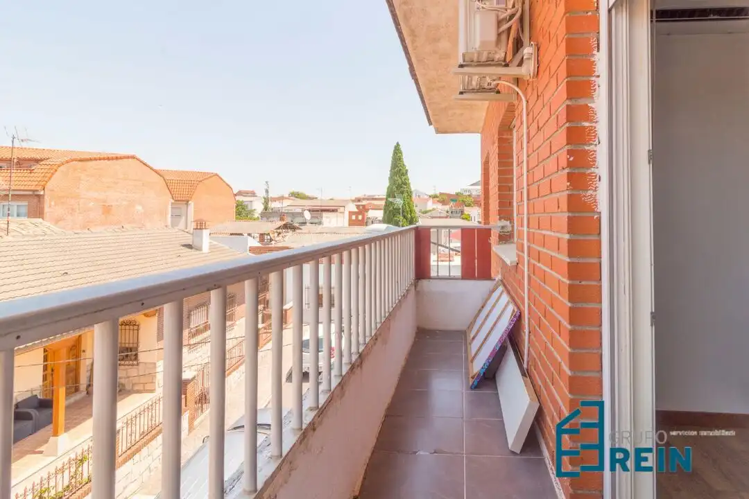 Balcony of Flat for sale in Recas  with Air Conditioner, Heating and Terrace