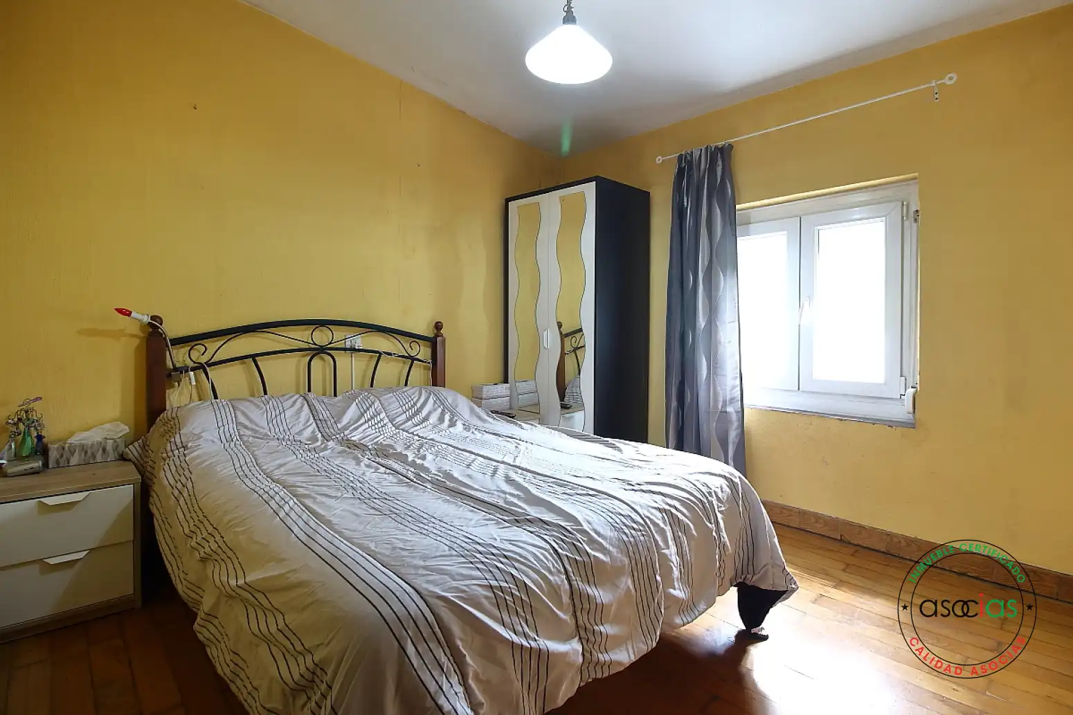 Habitación de Casa adosada en venta en Siero con Calefacción, Jardín privado y Terraza
