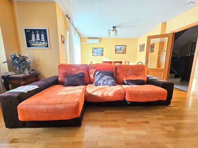 Casa adosada en Venta en Camelias en Seseña Nuevo