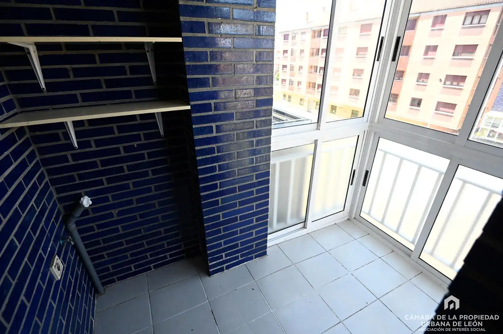 Terraza de Piso en venta en León Capital  con Calefacción, Terraza y Trastero