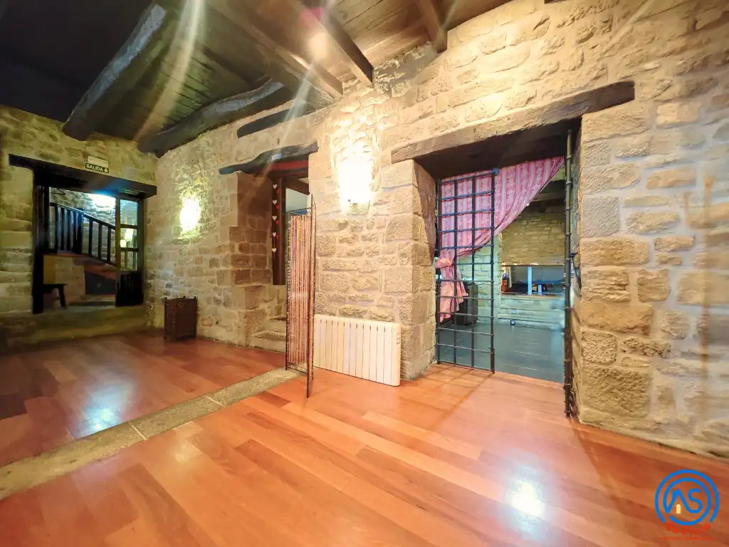 Houses for sale in Sos del Rey Católico  with Air Conditioner, Heating and Private garden