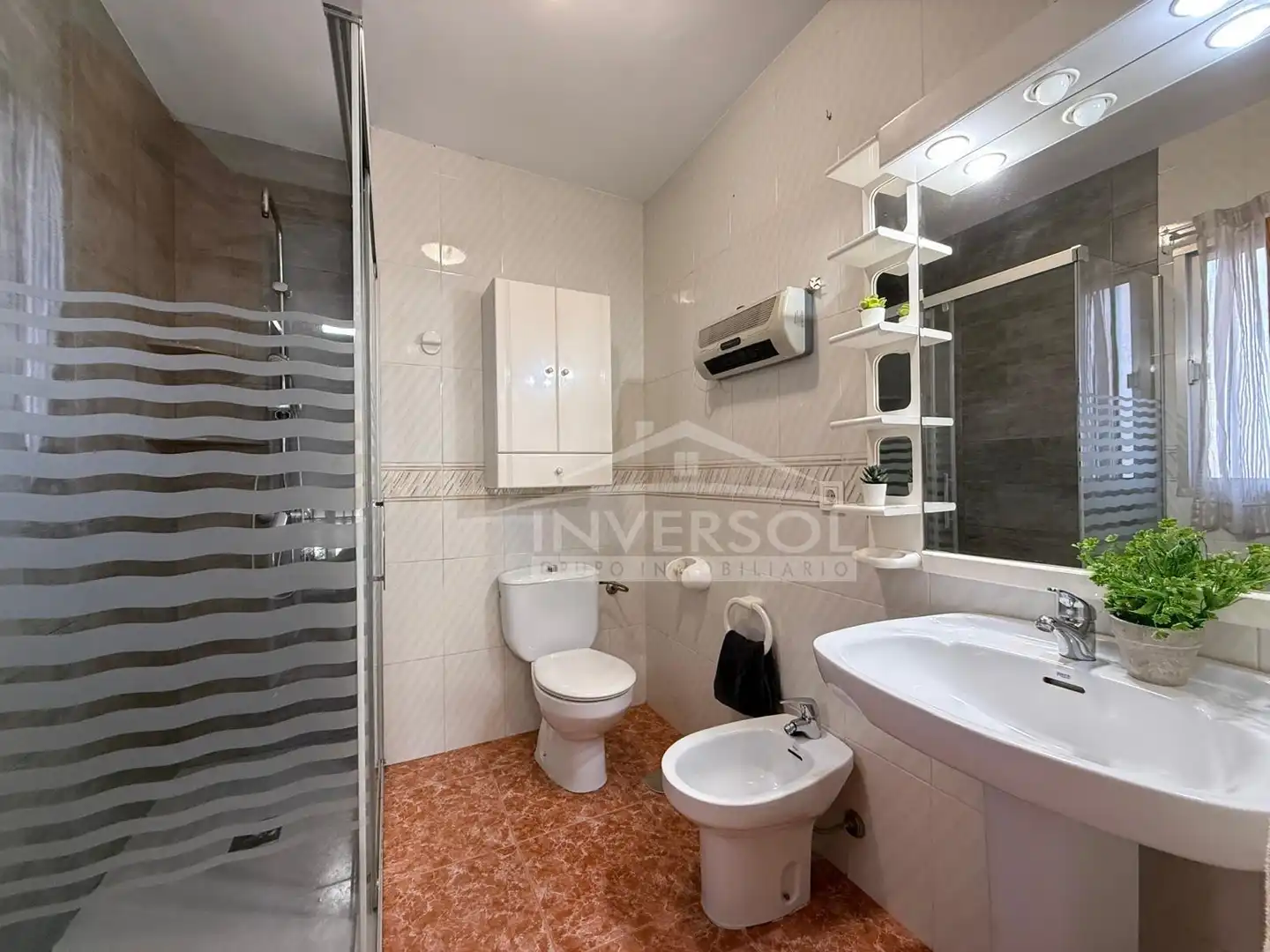 Badezimmer von Einfamilien-Reihenhaus zum Verkauf in El Ejido mit Klimaanlage, Heizung und Abstellraum