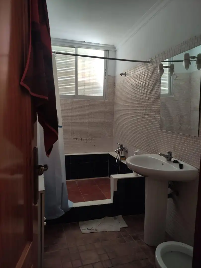 Baño de Finca rústica en venta en Cútar con Jardín privado, Terraza y Piscina
