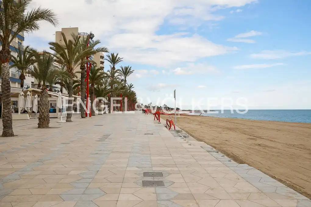 Exterior view of Houses for sale in Vinaròs  with Air Conditioner, Heating and Private garden