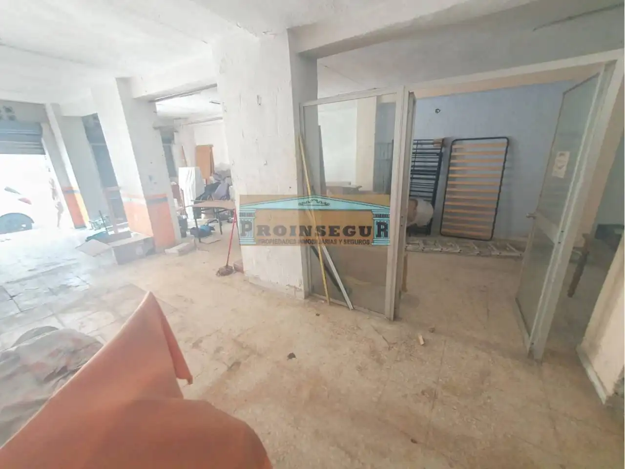 Local comercial en venda a Calle alhaurin el grande