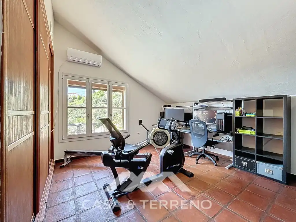 Casa o xalet en venda en Alcaucín amb Aire condicionat, Terrassa i Piscina