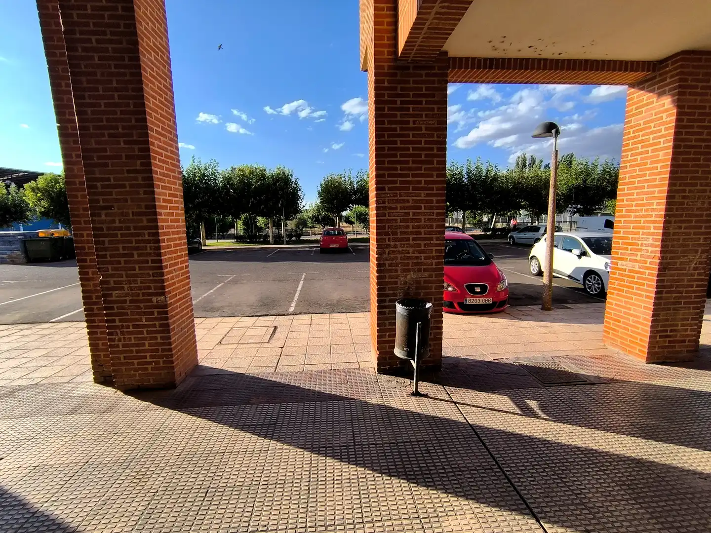 Aparcament de Pis en venda en Villamuriel de Cerrato amb Calefacció, Terrassa i Traster
