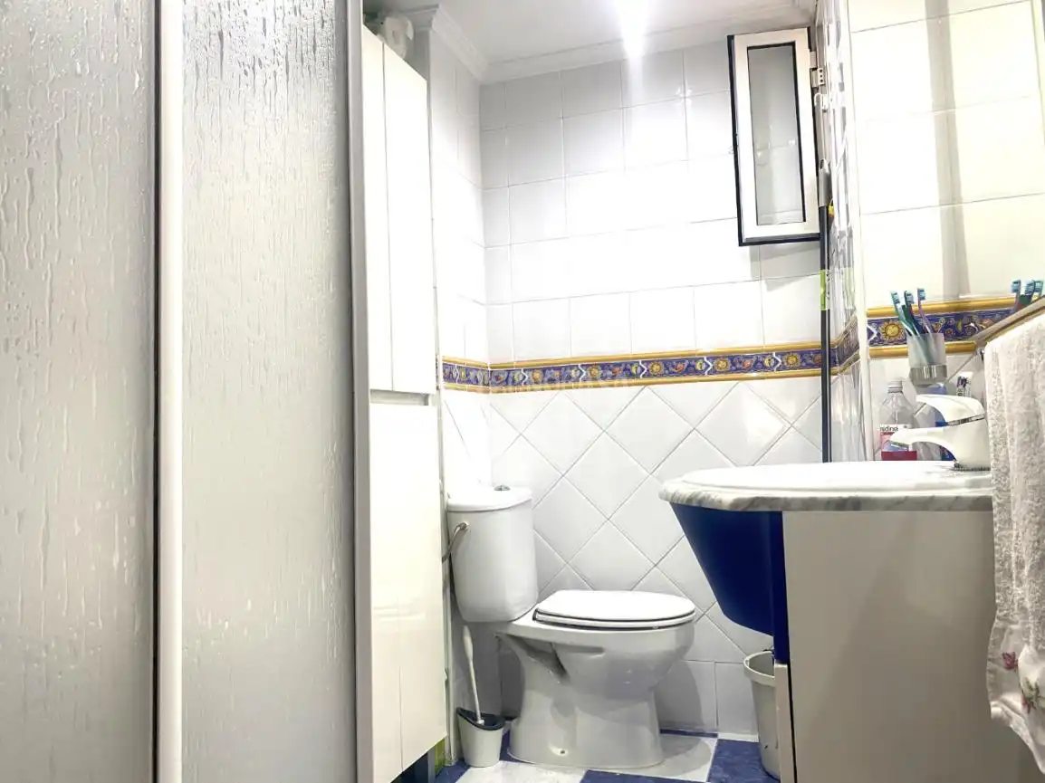 Bany de Pis en venda en Sevilla
