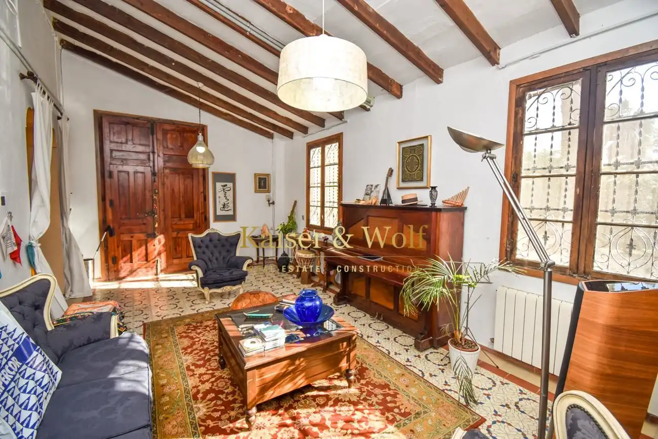 Country house zum Verkauf in Elche / Elx mit Klimaanlage, Privatgarten und Terrasse