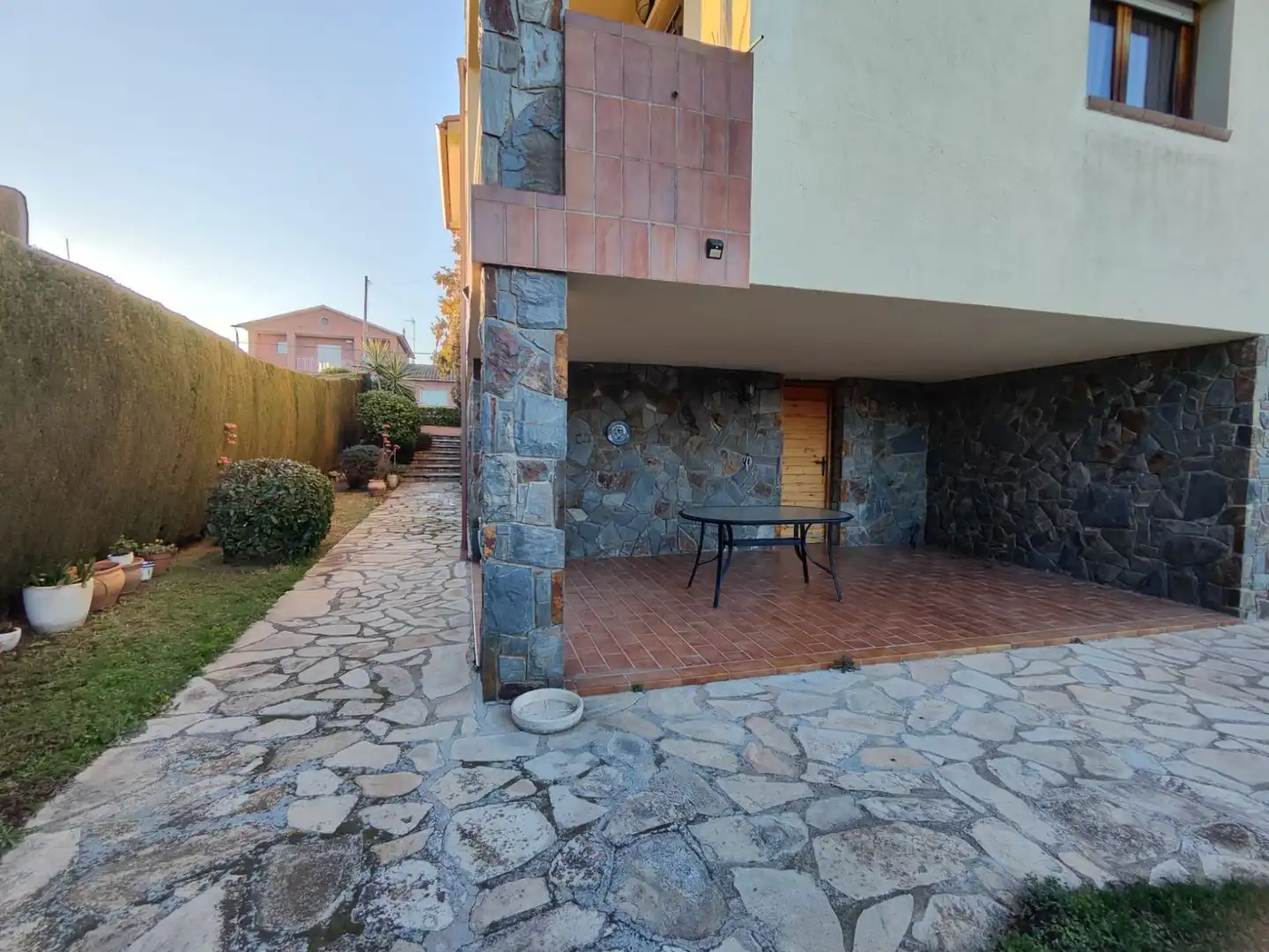Exterior view of Houses for sale in Canovelles  with Air Conditioner, Heating and Private garden