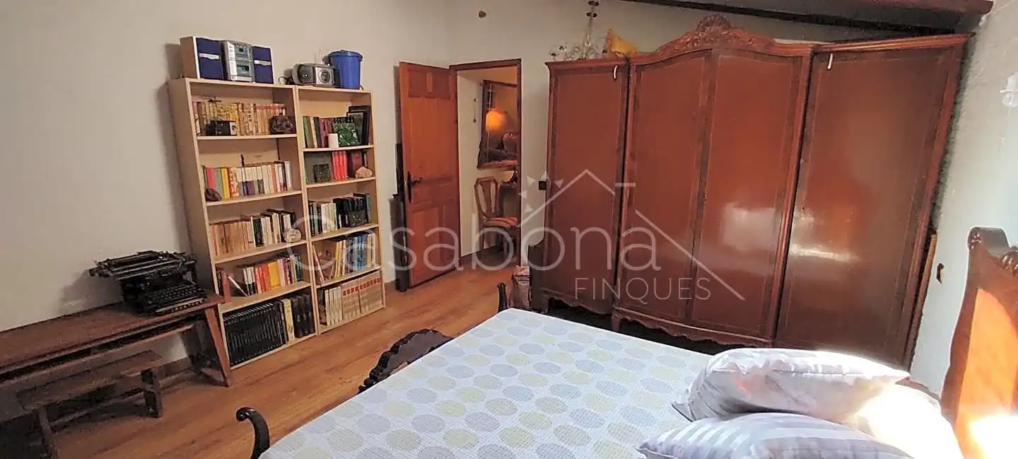 Habitación de Finca rústica en venta en Arbúcies con Jardín privado, Terraza y Amueblado