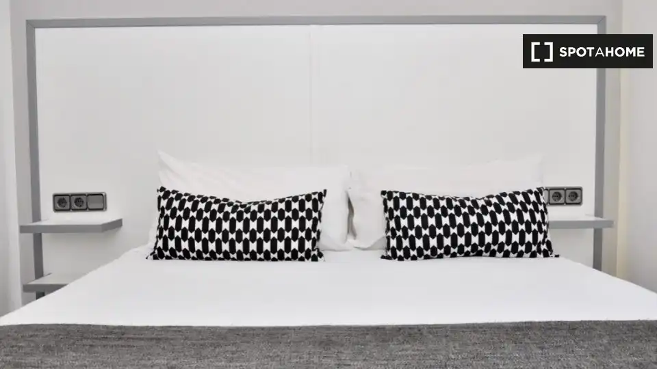 Flat with terrace to rent in Gràcia, imagen 8