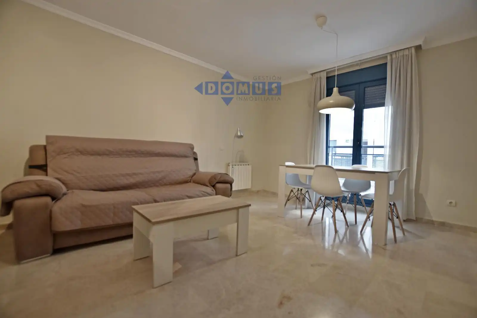 Living room of Flat for rent in Ronda  with Heating, Swimming Pool and Furnished