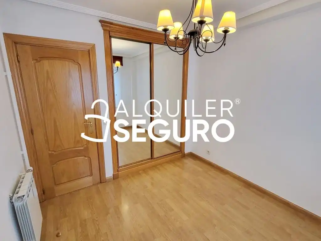 Piso de alquiler en Desarrollo, Centro