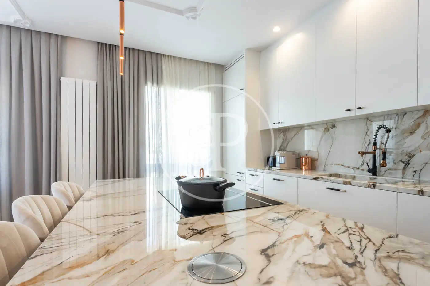 Cocina de Piso de alquiler en Barcelona con Aire acondicionado, Calefacción y Terraza