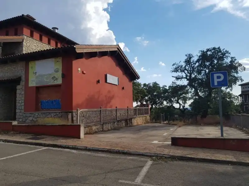 Local commercial à vendre à Santibáñez el Alto, imagen 3