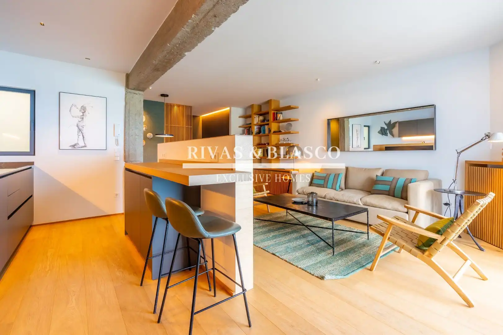 Sala d'estar de Apartament de lloguer en Donostia - San Sebastián  amb Calefacció i Moblat