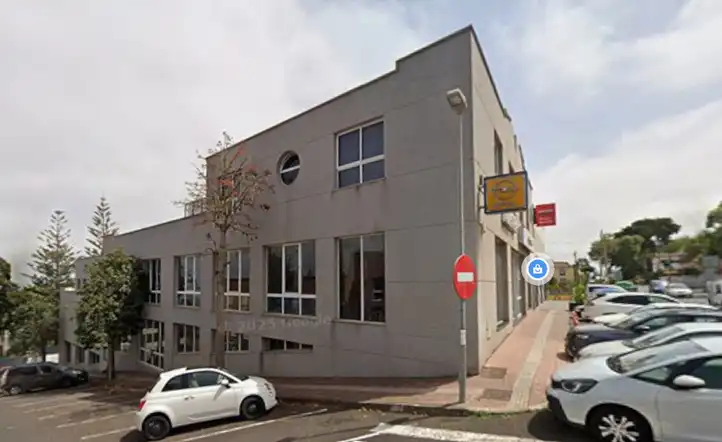 Vista exterior de Edificio en venta en Tacoronte
