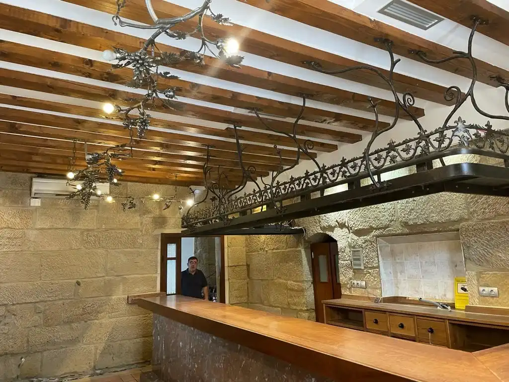 Country house zum Verkauf in Calle Mayor, Castañares de Rioja