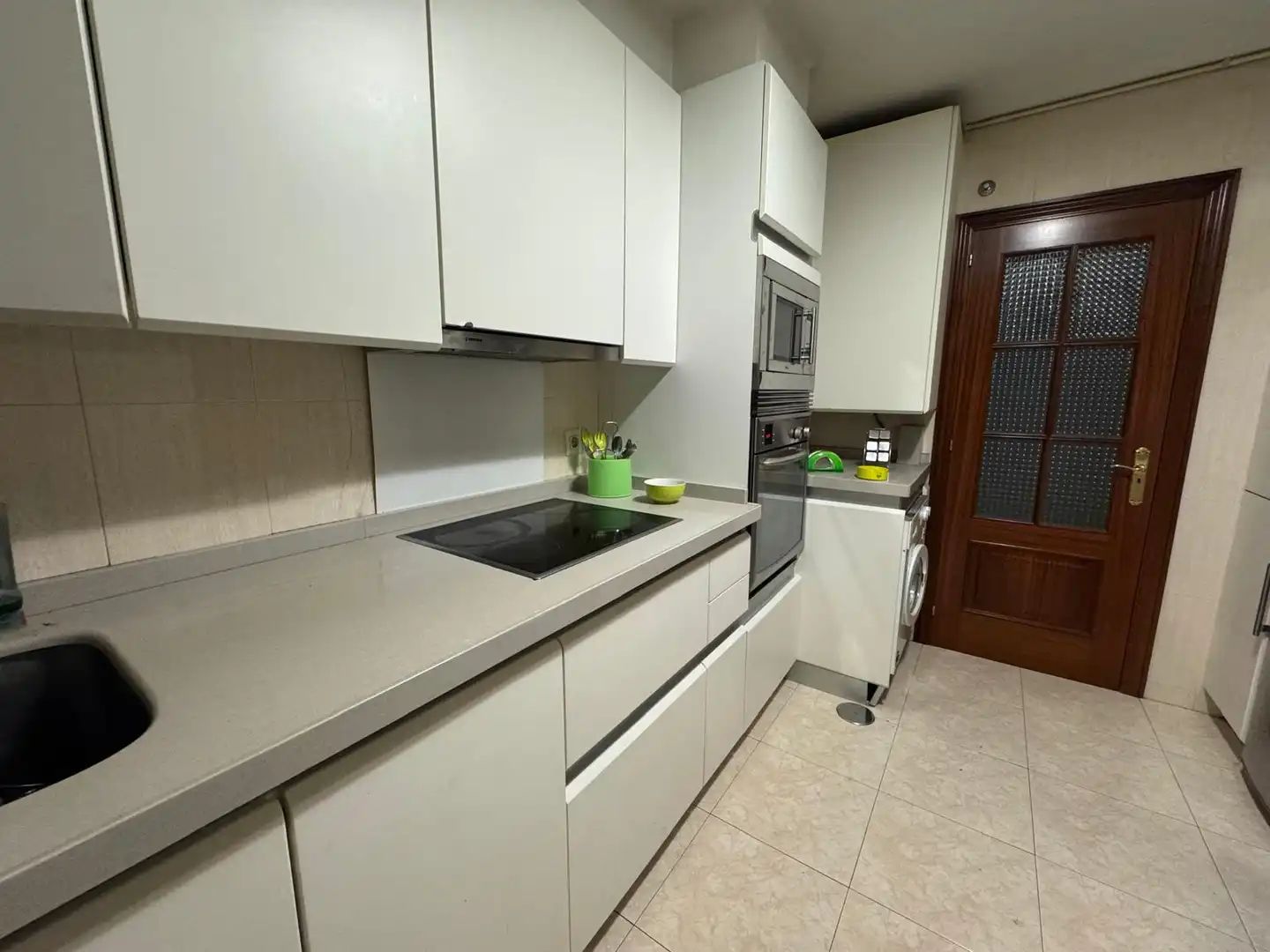 Kitchen of Flat for rent in Santiago de Compostela   with Heating, Storage room and Furnished