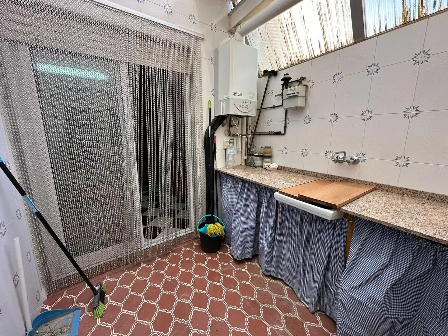 Cuina de Pis en venda en Llíria amb Calefacció, Terrassa i Balcó