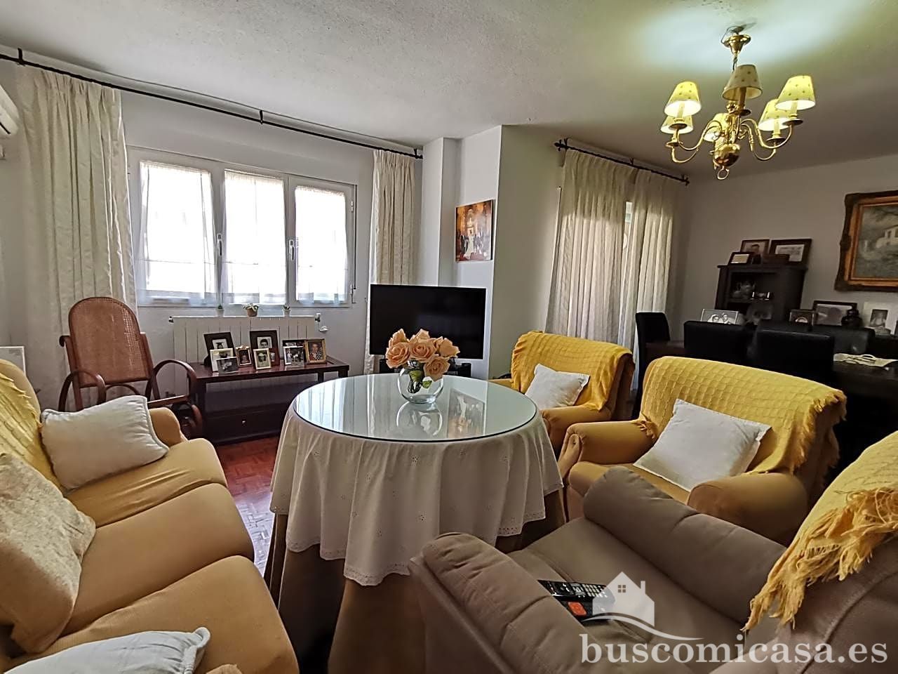Sala d'estar de Pis en venda en Linares amb Calefacció, Parquet i Traster