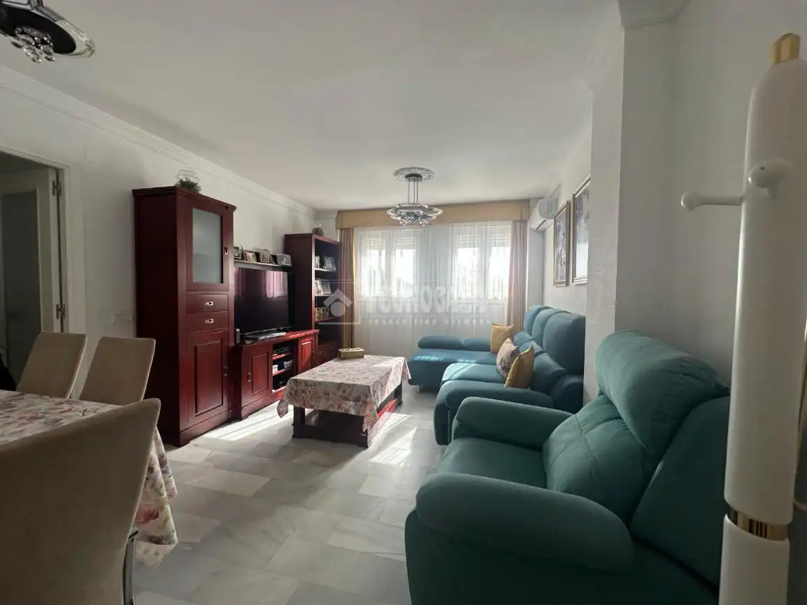 Sala d'estar de Pis en venda en Jerez de la Frontera