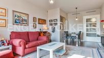 Living room of Apartment for sale in El Vendrell  with Air Conditioner, Heating and Parquet flooring