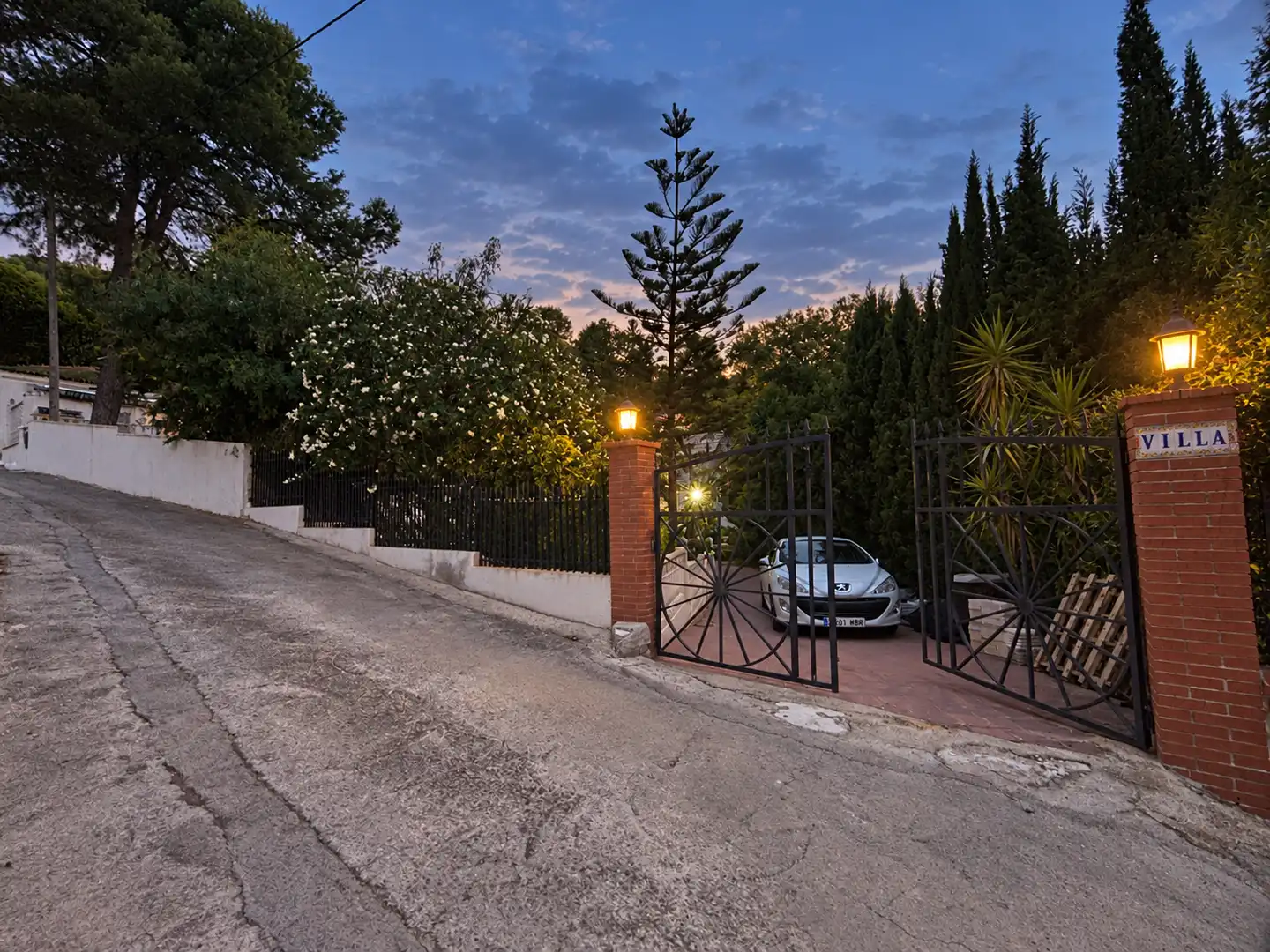 Casa amb piscina en venda a Albalat dels Tarongers