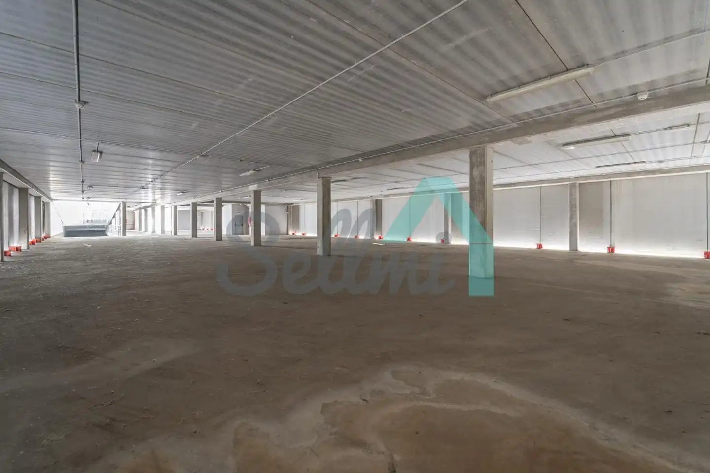 Nave industrial en venta en Oviedo 