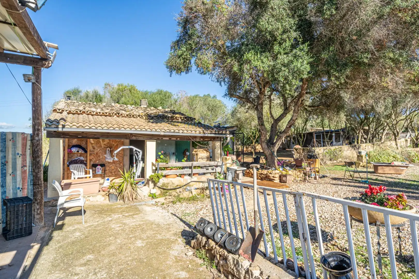 Garden of Country homes for sale in Llucmajor  with Air Conditioner, Heating and Private garden